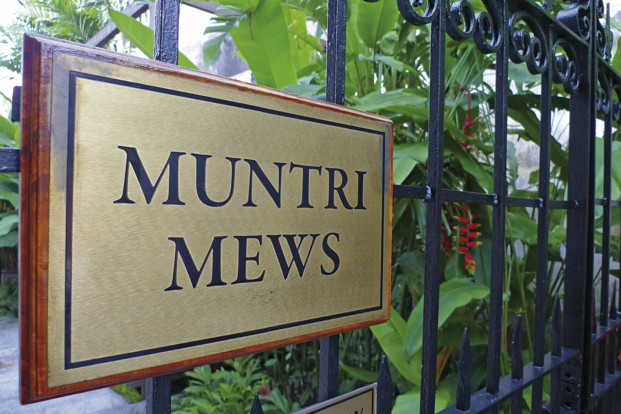 Muntri Mews Hotel George Town Eksteriør billede